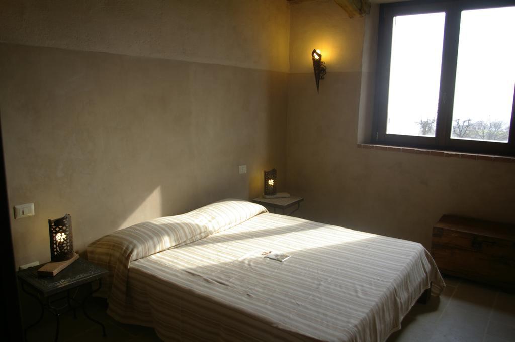 B&B Casale Di Poggioferro Скансано Номер фото